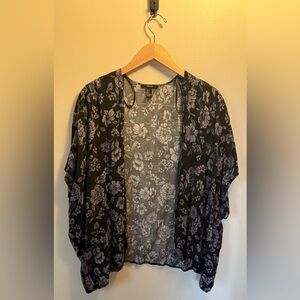 Black Floral Kimono S - Forever21